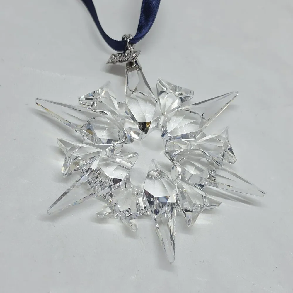 SWAROVSKI 2007 Holiday Ornament Crystal Snowflake Christmas Star in Box